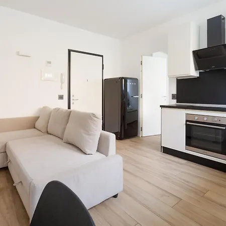 Апартаменты Guesthost - Affori Centro M3 Lovely